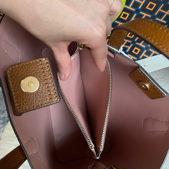 New , tory burch blake small tote - Picture 5 of 14